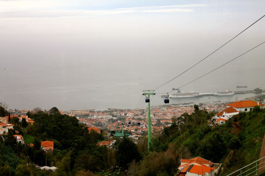 A more scenic way down the mountain is via the cable car. The advantage of this method is the views of the city and the bay