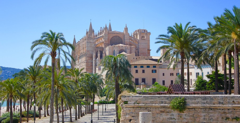 Different views of the Cathedral as it dominates the Palma skyline